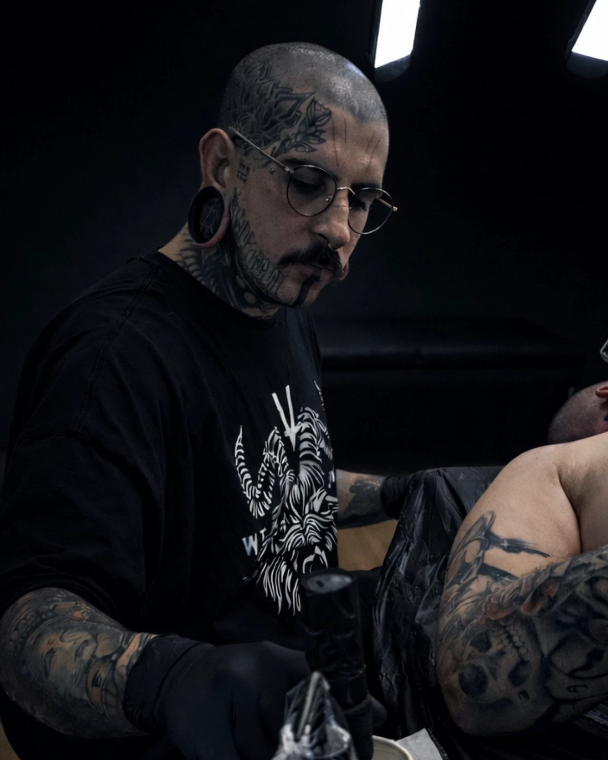 Alexis - Tattoo-Künstler